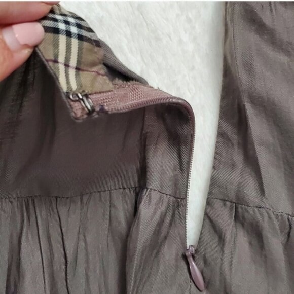 Vintage Burberry Ruffled Flared Skater Skirt - Picture 4 of 10